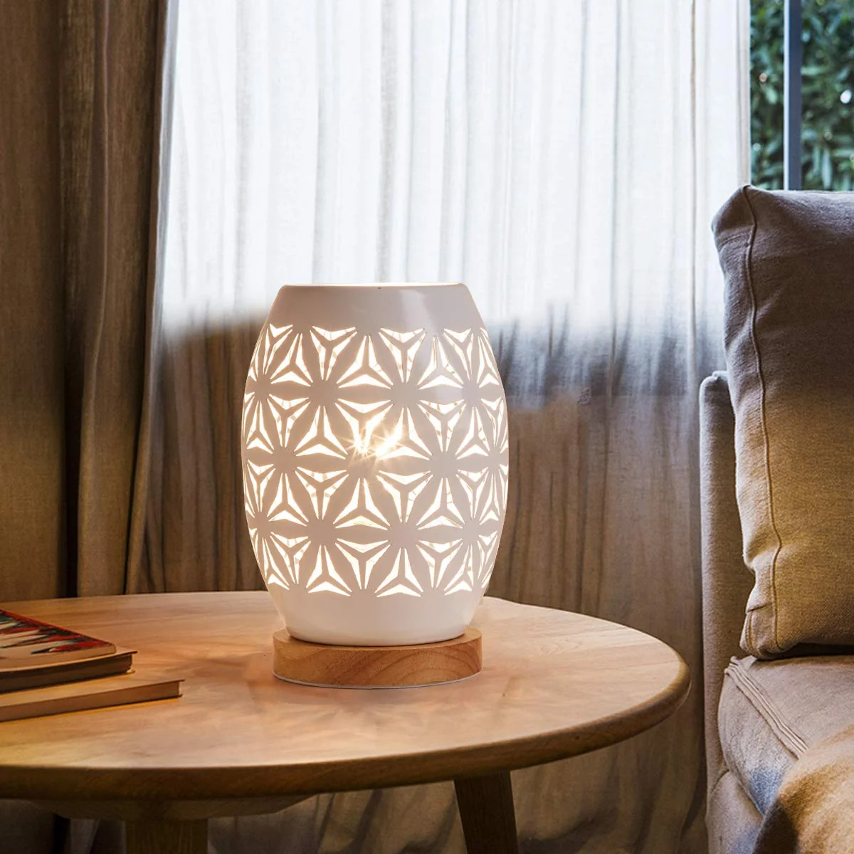 OuXean Einzigartiges schönes weißes Metallhohles Design E27 60W Tischlampe mit Kabelschalter, wenn das Licht durch die Lücken und Casts Bedside Lighting entkommt – Bild 7